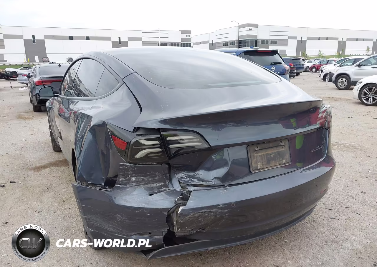 2021 Tesla Model 3 Long Range Dual Motor All-Wheel Drive VIN:5YJ3E1EB0MF087792 - 3