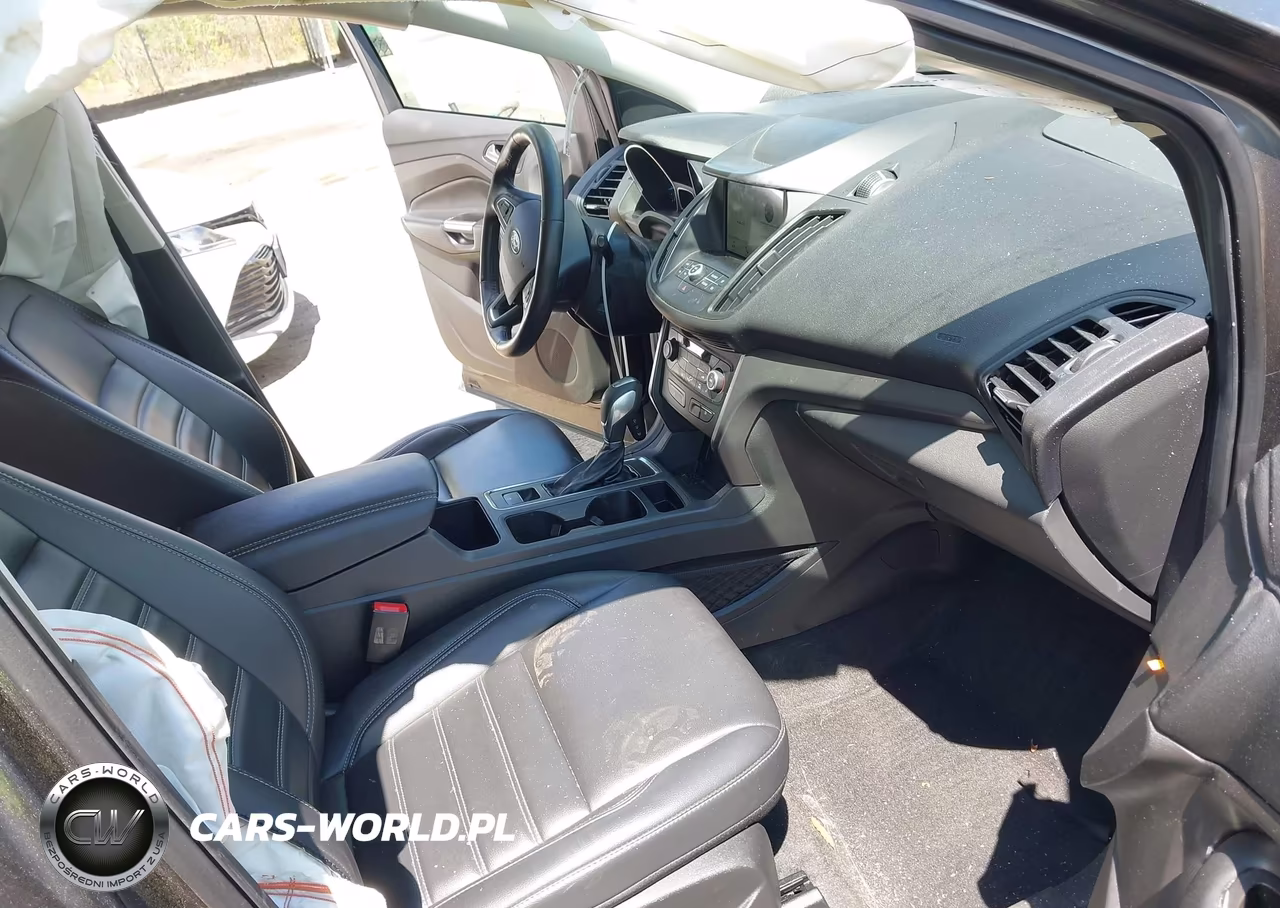 2019 Ford Escape Sel VIN:1FMCU9HD5KUB48679 - 5