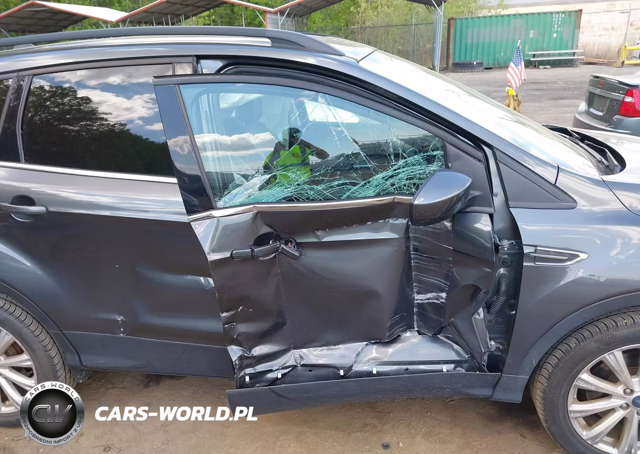 2019 Ford Escape Sel VIN:1FMCU9HD5KUB48679 - 6