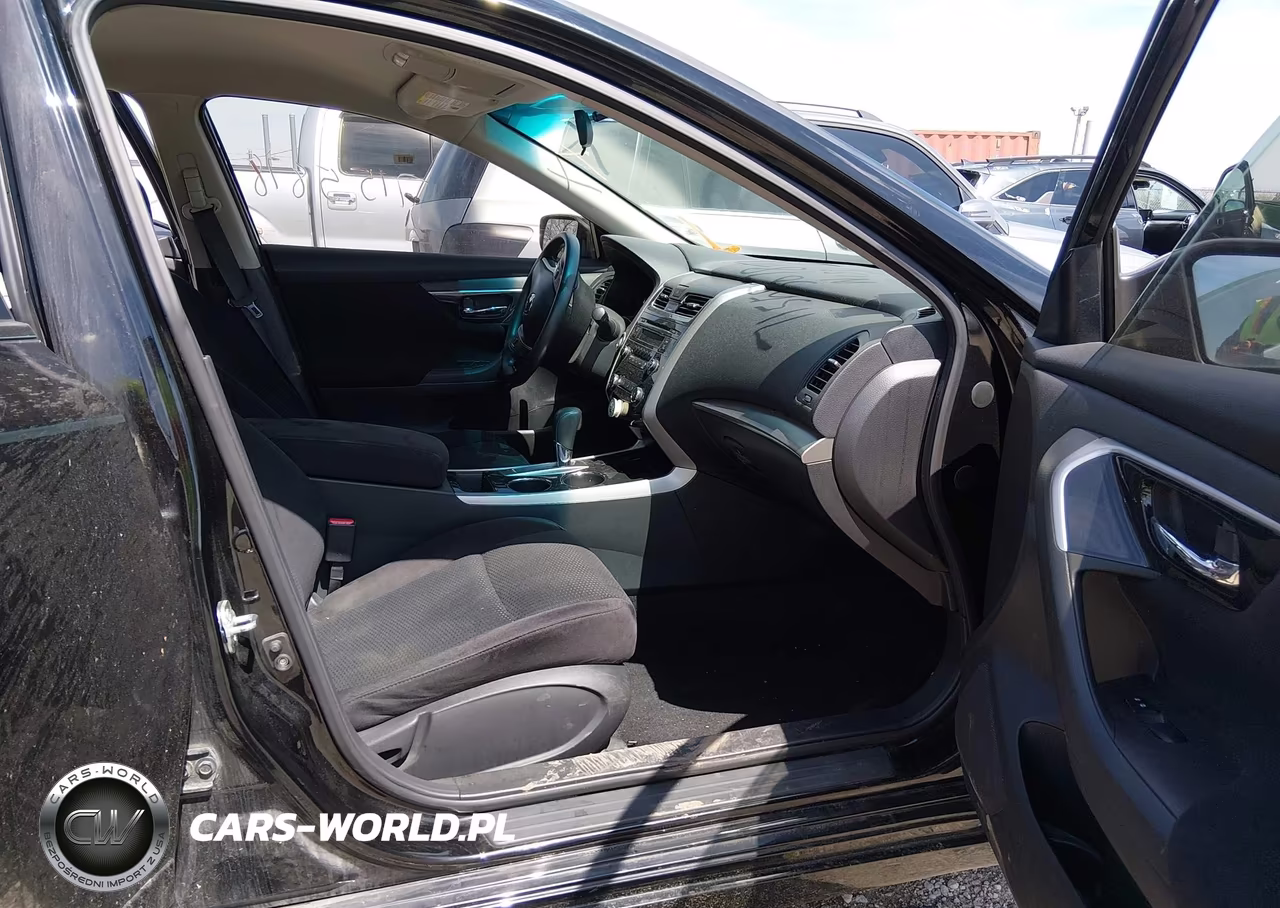 2014 Nissan Altima 2.5 S VIN:1N4AL3APXEN222361 - 5