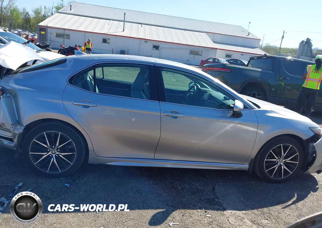 2021 Toyota Camry Se VIN:4T1G11AK1MU522681 - 14