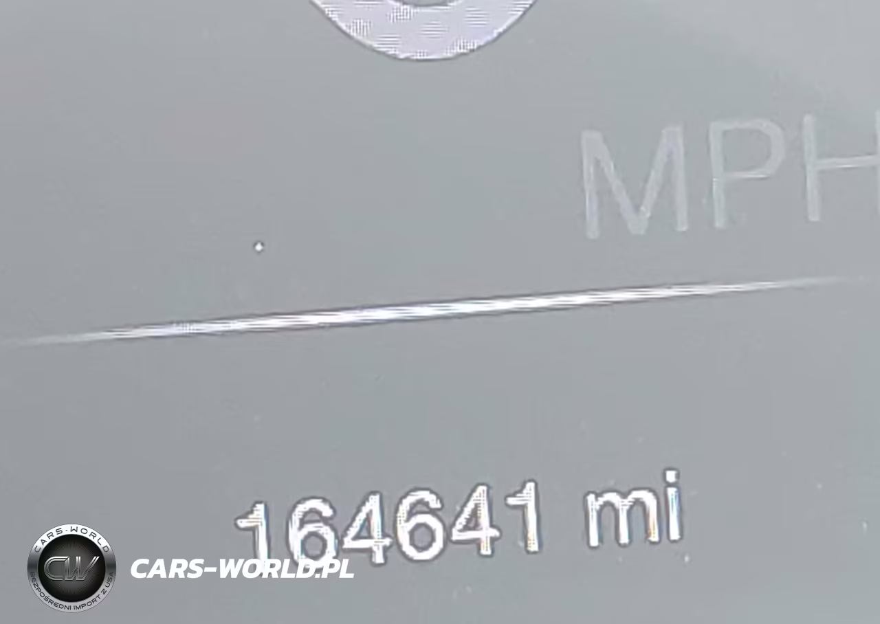 2018 Jeep Grand Cherokee Overland 4X4 VIN:1C4RJFCG8JC314429 - 15