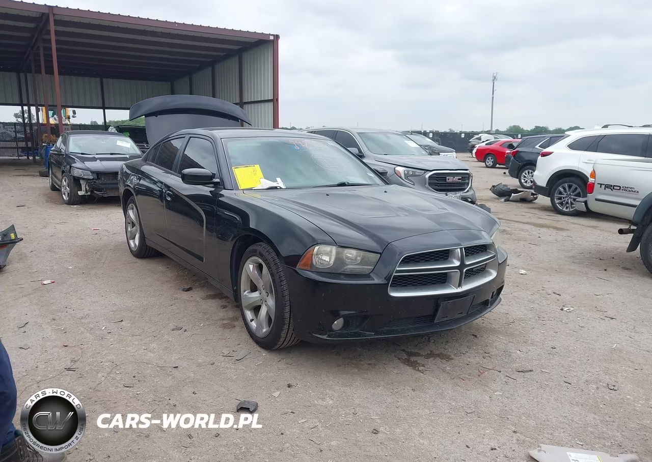 2014 Dodge Charger Sxt – zdjęcie 1 z 15
