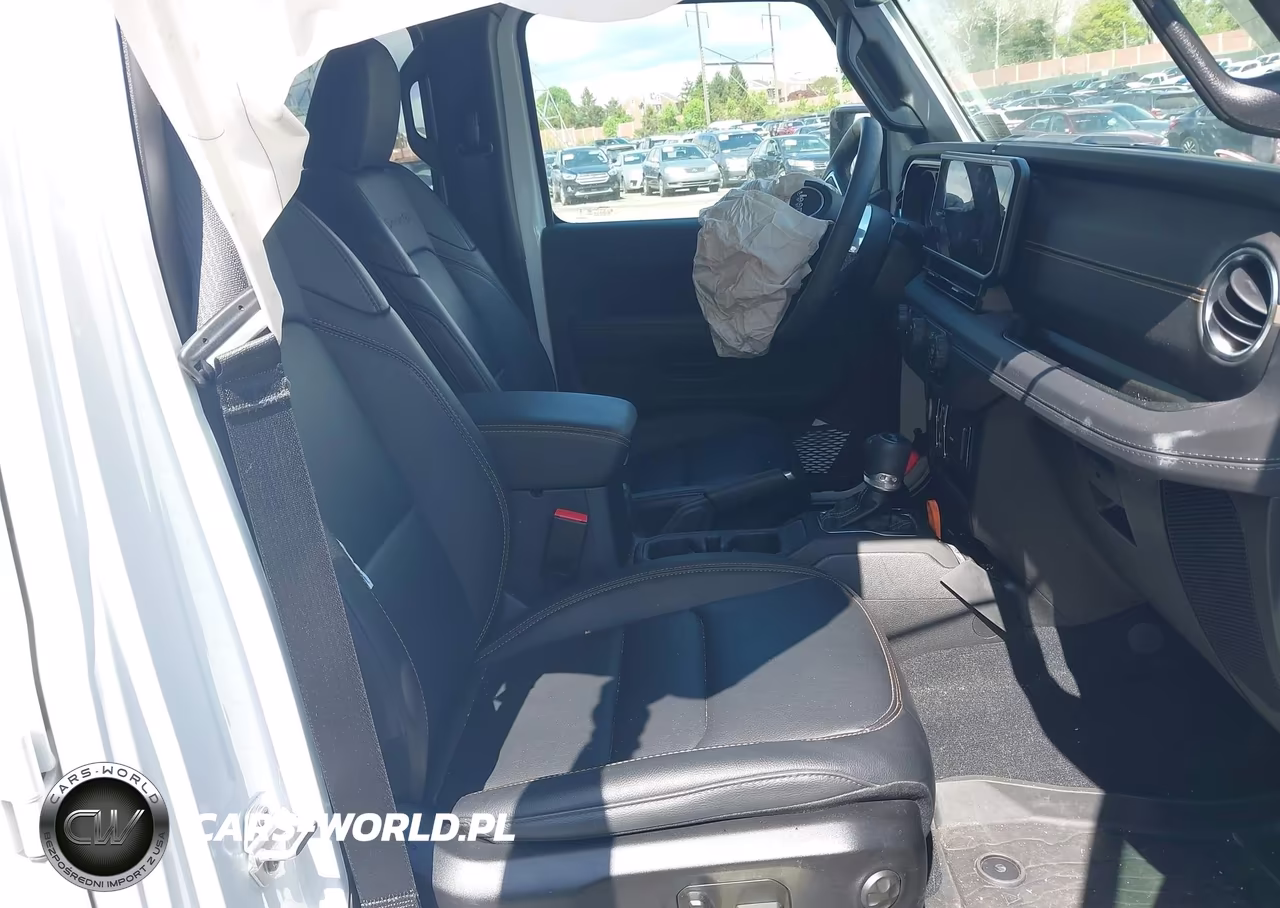 2024 Jeep Wrangler 4Xe Sahara 4Xe VIN:1C4RJXP6XRW164079 - 5