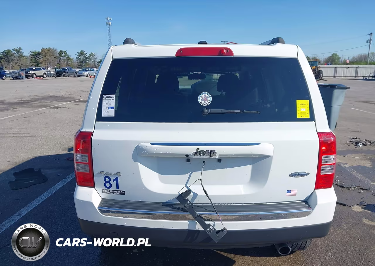 2017 Jeep Patriot High Altitude 4X4 VIN:1C4NJRFB4HD181544 - 17