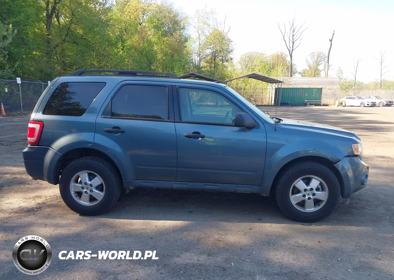 2010 Ford Escape Xlt VIN:1FMCU0D73AKC82127 - 13