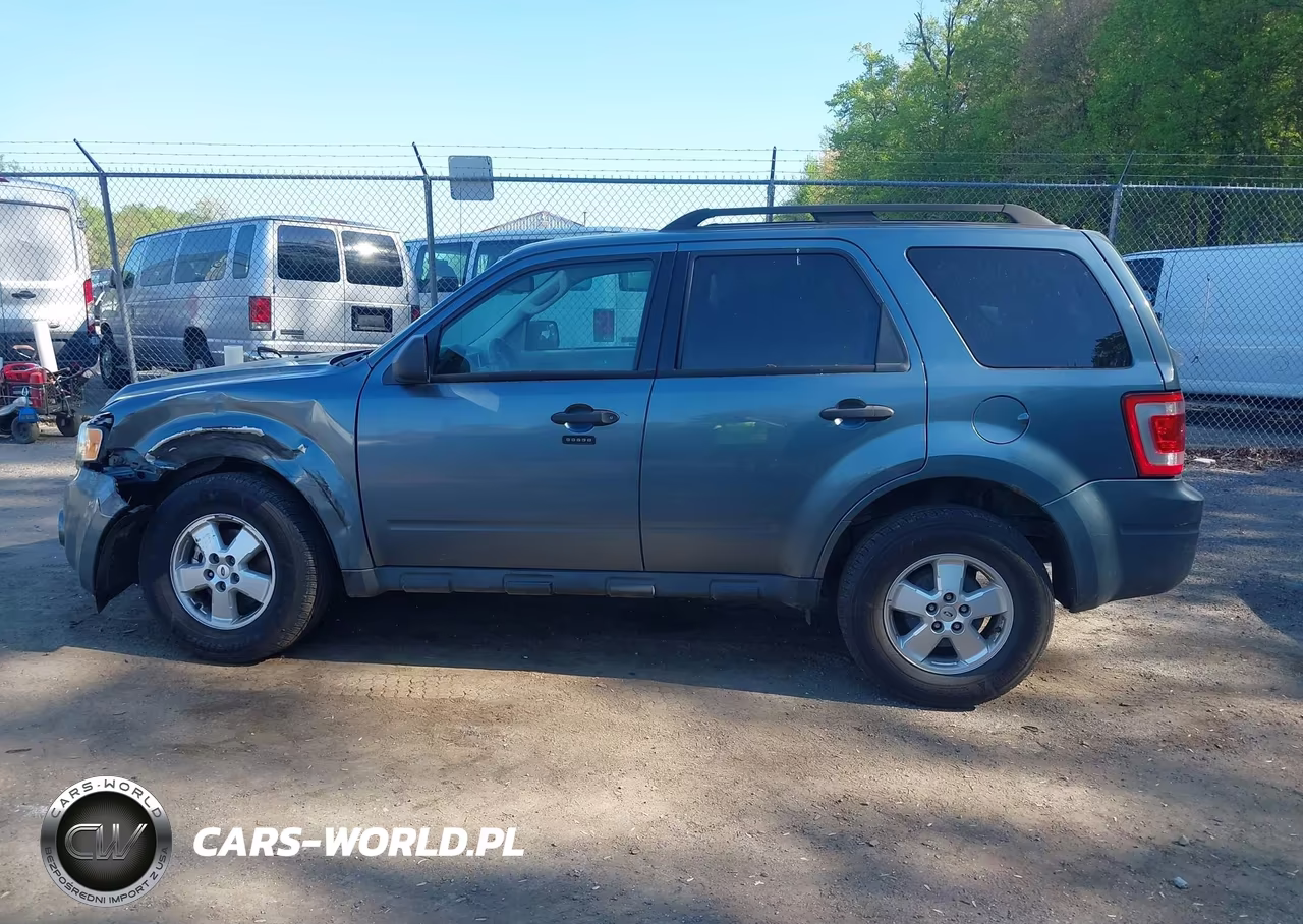 2010 Ford Escape Xlt VIN:1FMCU0D73AKC82127 - 14