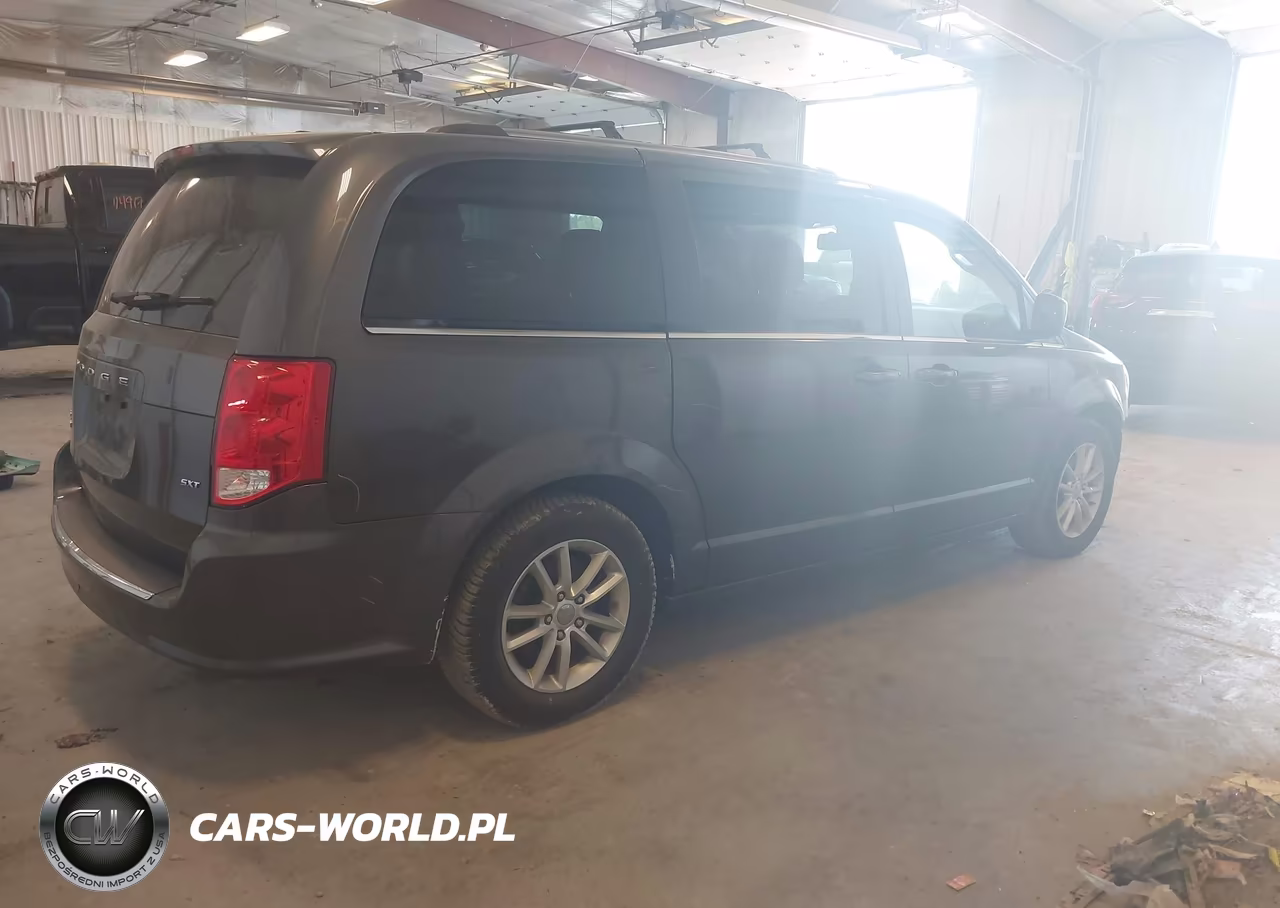 2020 Dodge Grand Caravan Sxt VIN:2C4RDGCG9LR201354 - 4