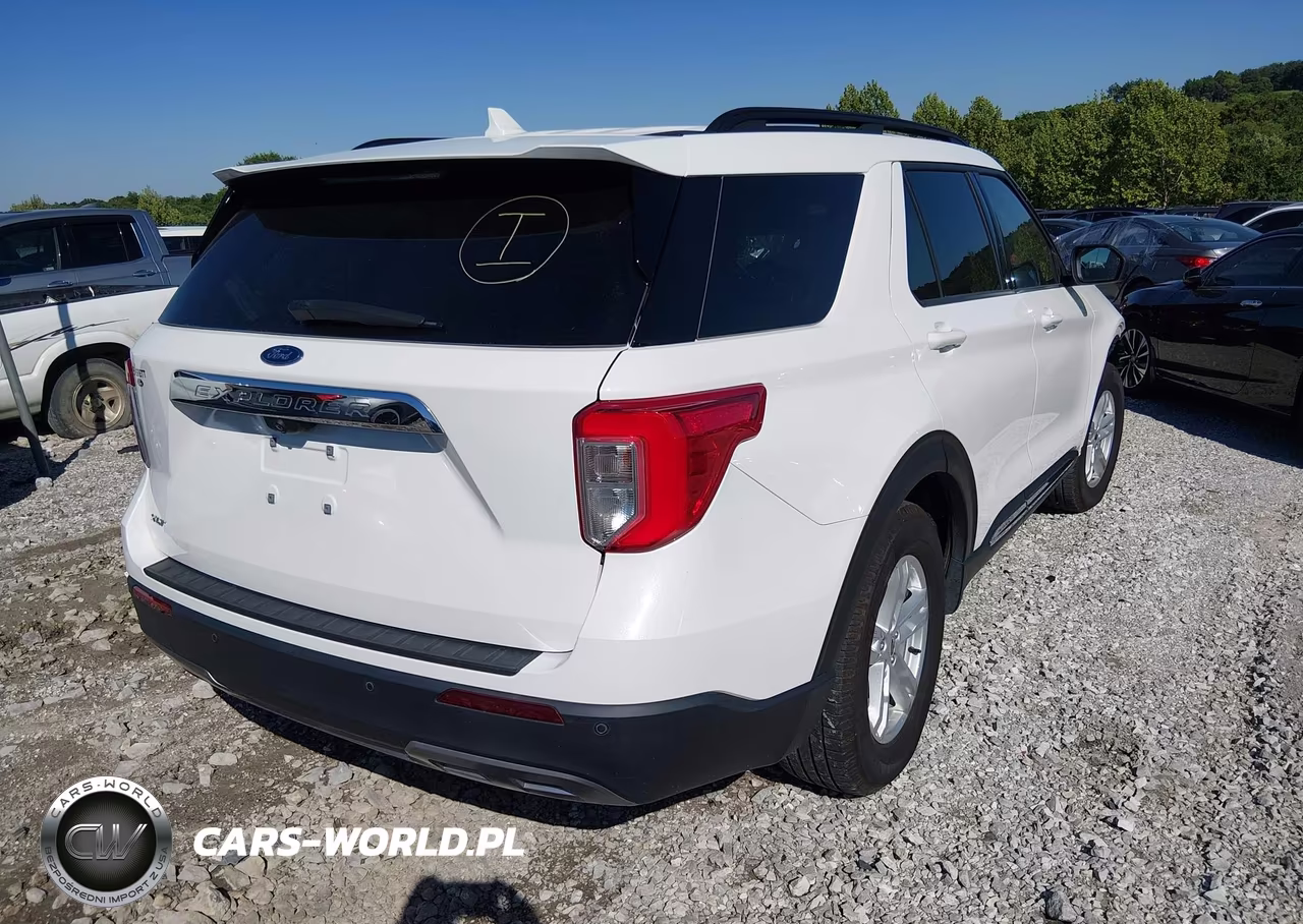 2022 Ford Explorer Xlt VIN:1FMSK7DH4NGA16207 - 4