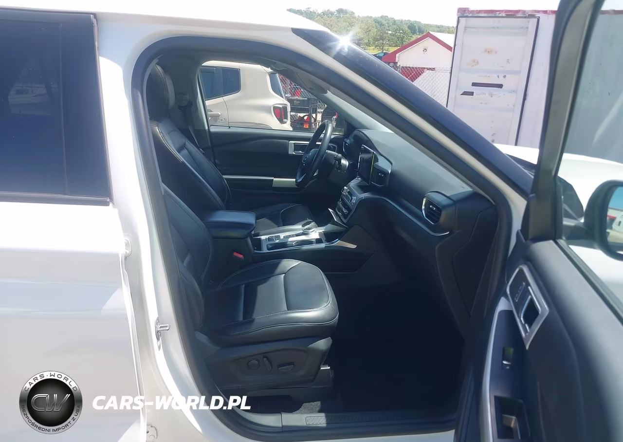 2022 Ford Explorer Xlt VIN:1FMSK7DH4NGA16207 - 5