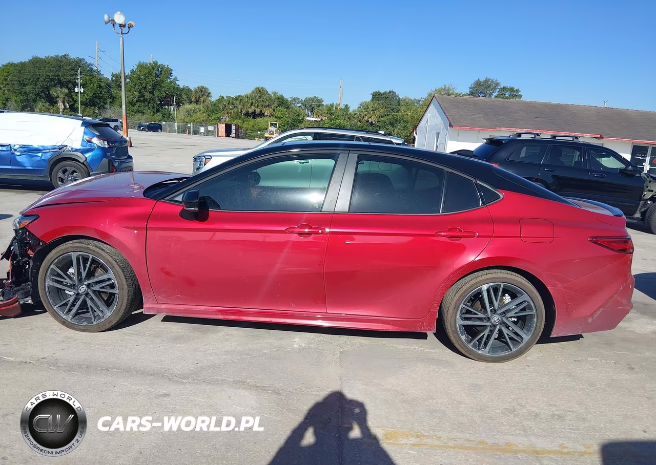 2026 Toyota Camry Xse VIN:4T1DAACK4TU267944 - 15