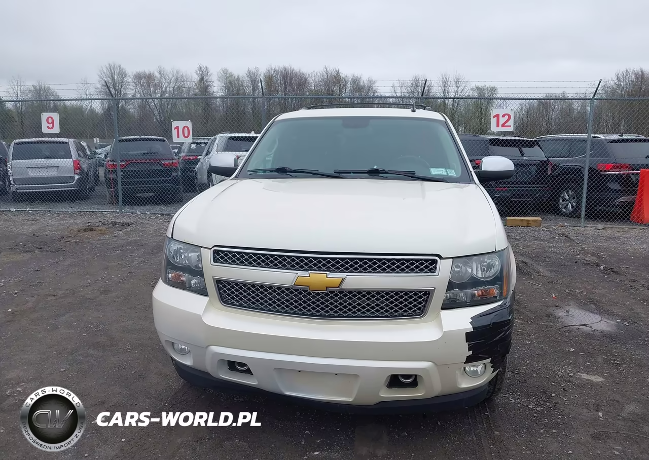 2014 Chevrolet Tahoe Ltz VIN:1GNSKCE03ER122648 - 13