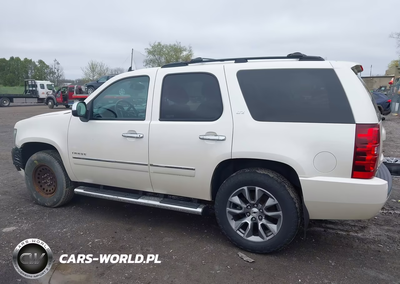 2014 Chevrolet Tahoe Ltz VIN:1GNSKCE03ER122648 - 15