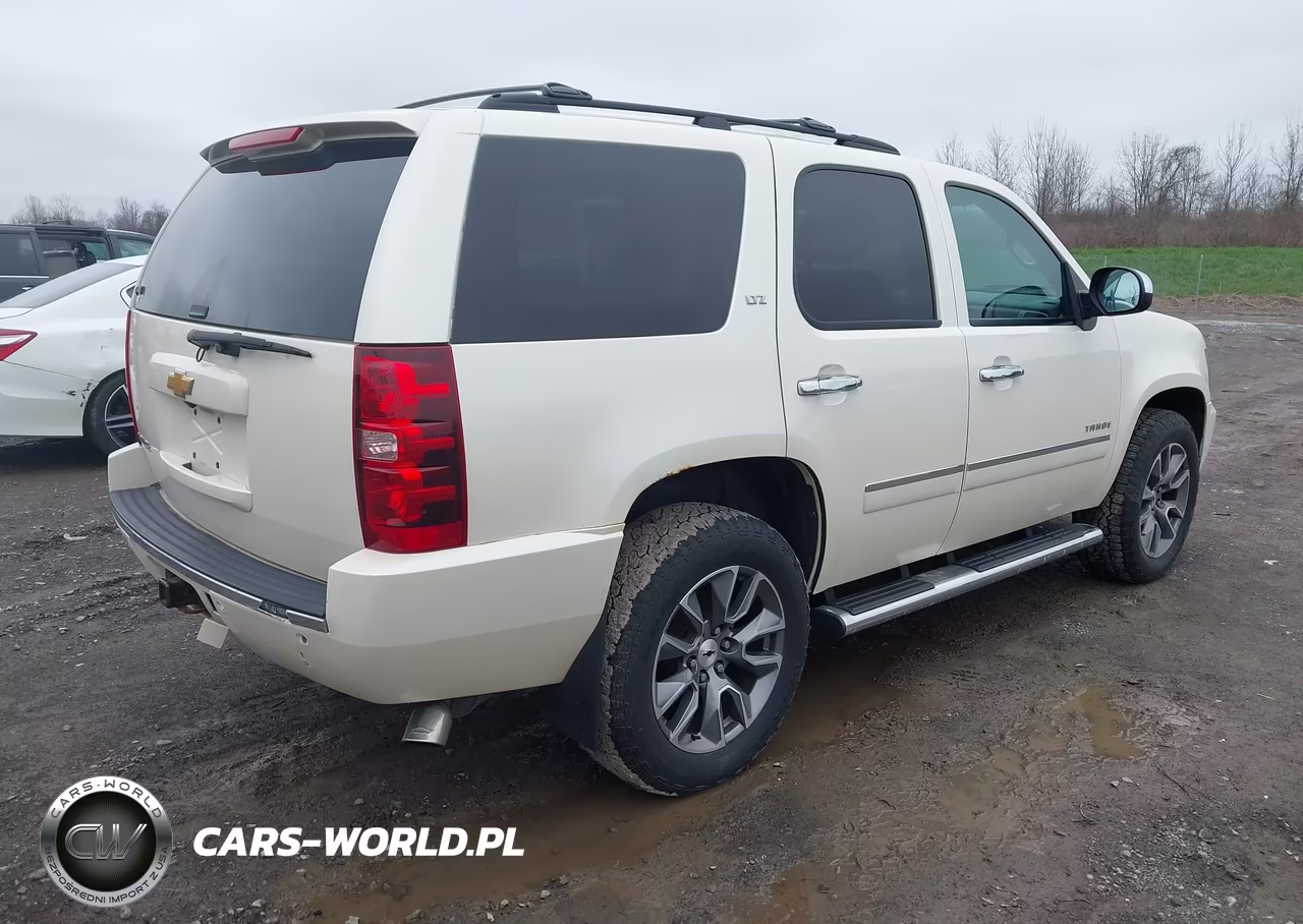 2014 Chevrolet Tahoe Ltz VIN:1GNSKCE03ER122648 - 4