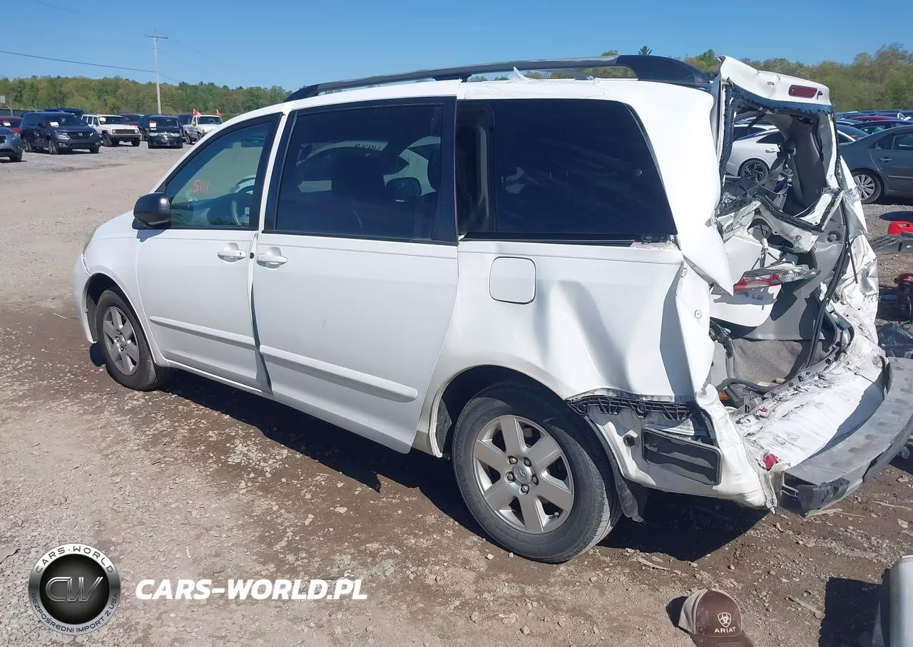 2009 Toyota Sienna Le VIN:5TDZK23C39S238423 - 3