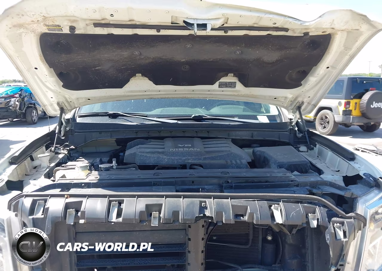 2018 Nissan Titan Pro-4X VIN:1N6AA1E58JN509833 - 10