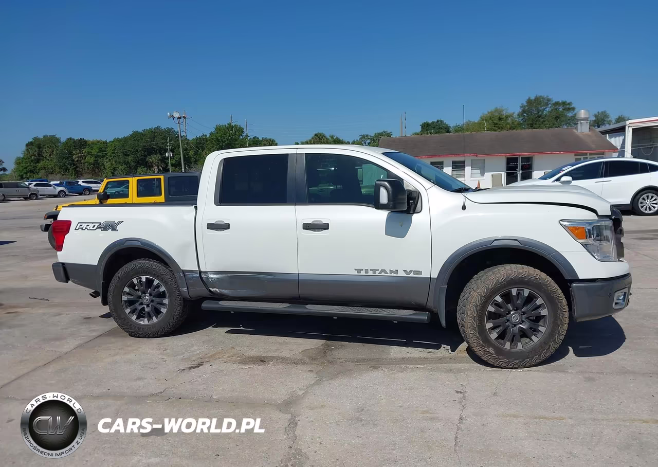 2018 Nissan Titan Pro-4X VIN:1N6AA1E58JN509833 - 14