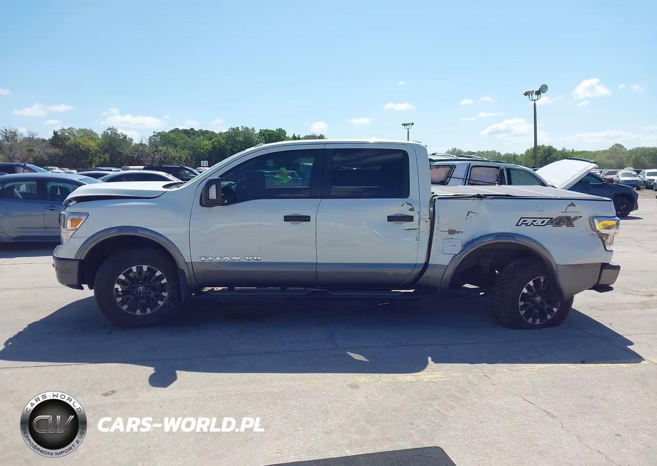 2018 Nissan Titan Pro-4X VIN:1N6AA1E58JN509833 - 15