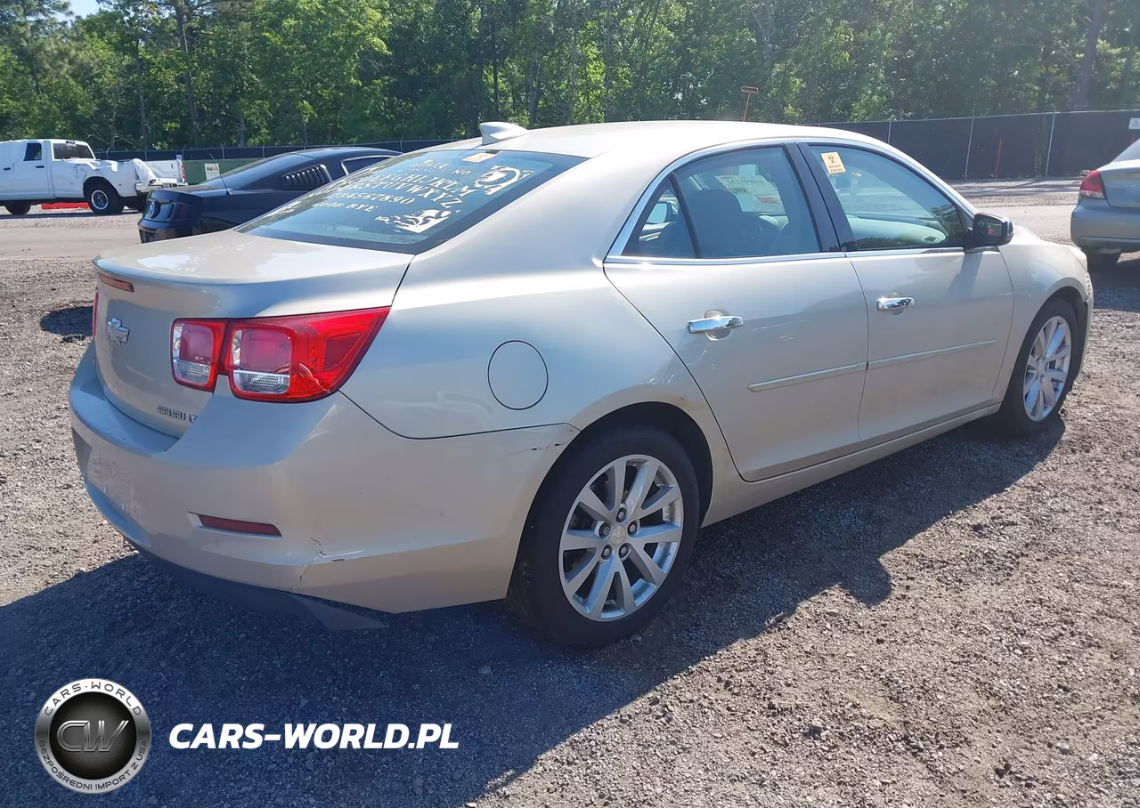 2015 Chevrolet Malibu 2Lt VIN:1G11D5SL3FF231664 - 4
