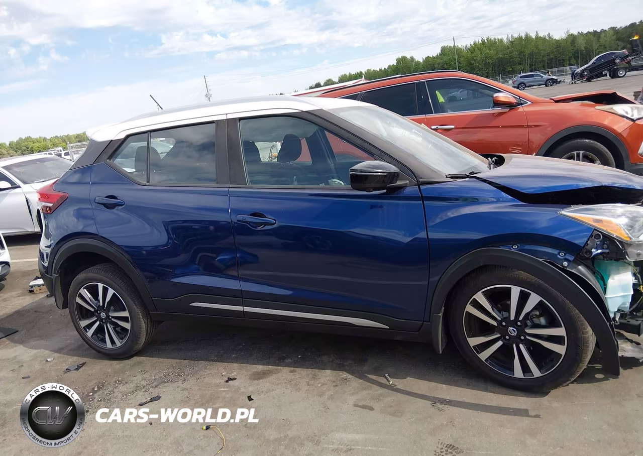 2018 Nissan Kicks Sr VIN:3N1CP5CU9JL524758 - 14