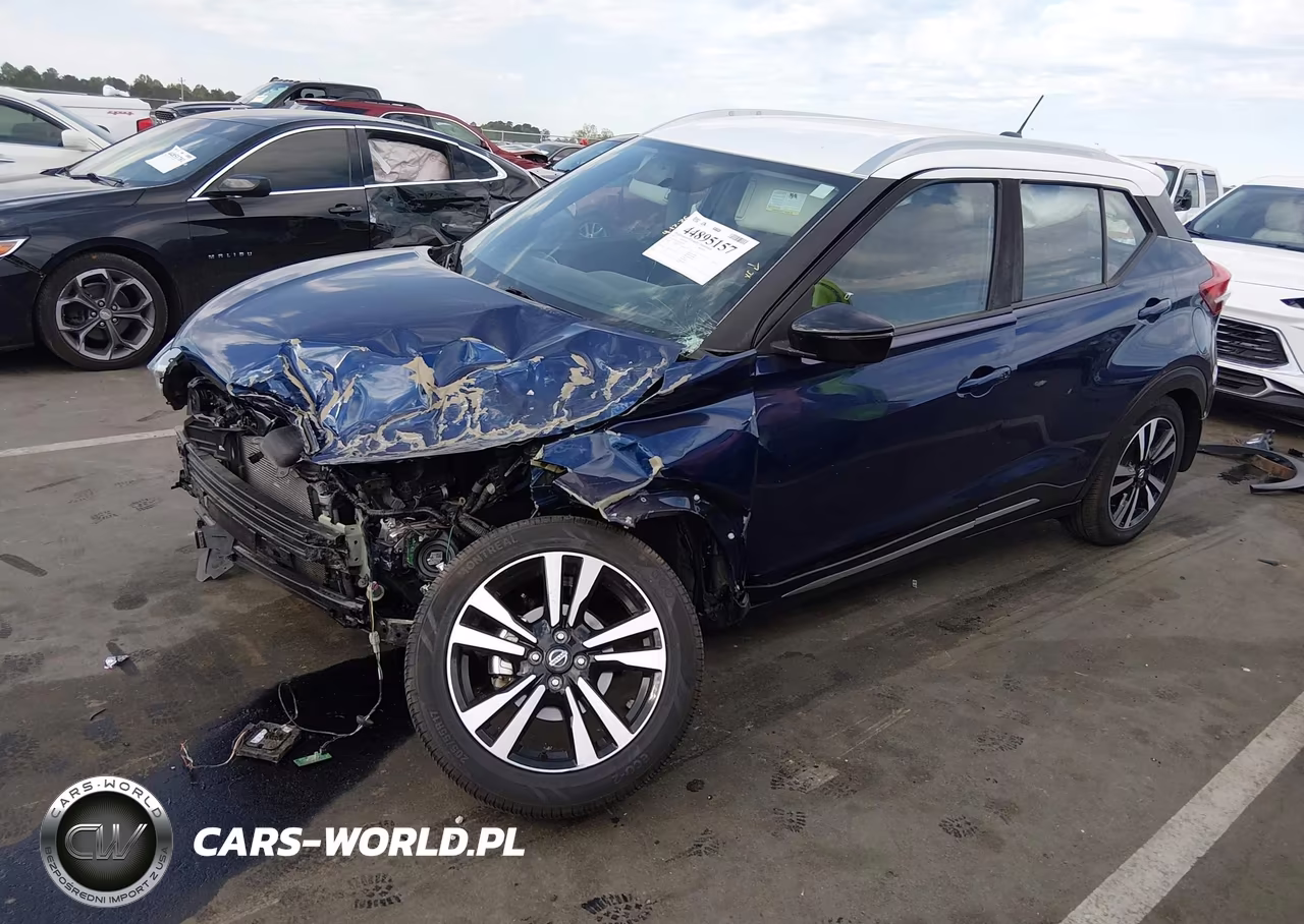2018 Nissan Kicks Sr VIN:3N1CP5CU9JL524758 - 2