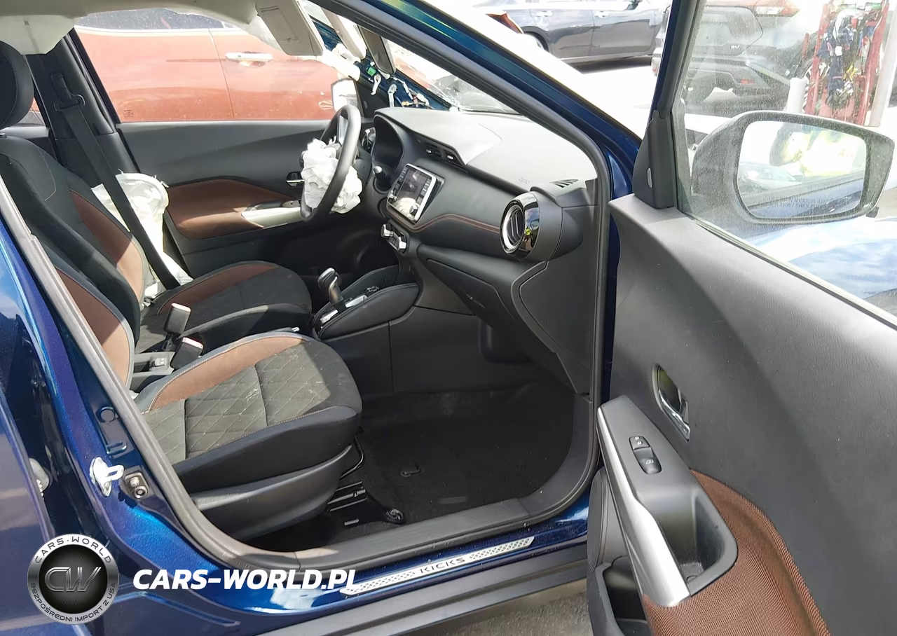 2018 Nissan Kicks Sr VIN:3N1CP5CU9JL524758 - 5