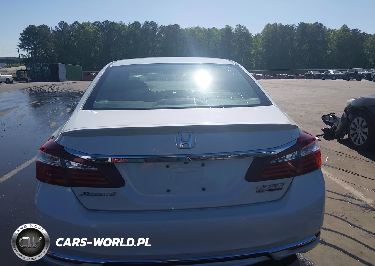 2017 Honda Accord Sport Se VIN:1HGCR2F10HA142743 - 17