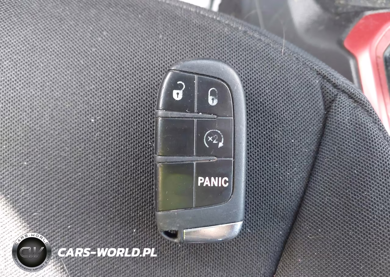 2015 Jeep Renegade Trailhawk VIN:ZACCJBCT2FPC08427 - 11