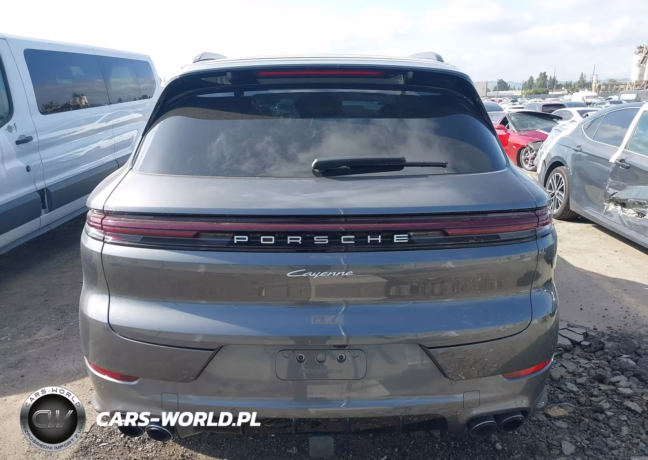 2025 Porsche Cayenne VIN:WP1AA2AY3SDA02644 - 17