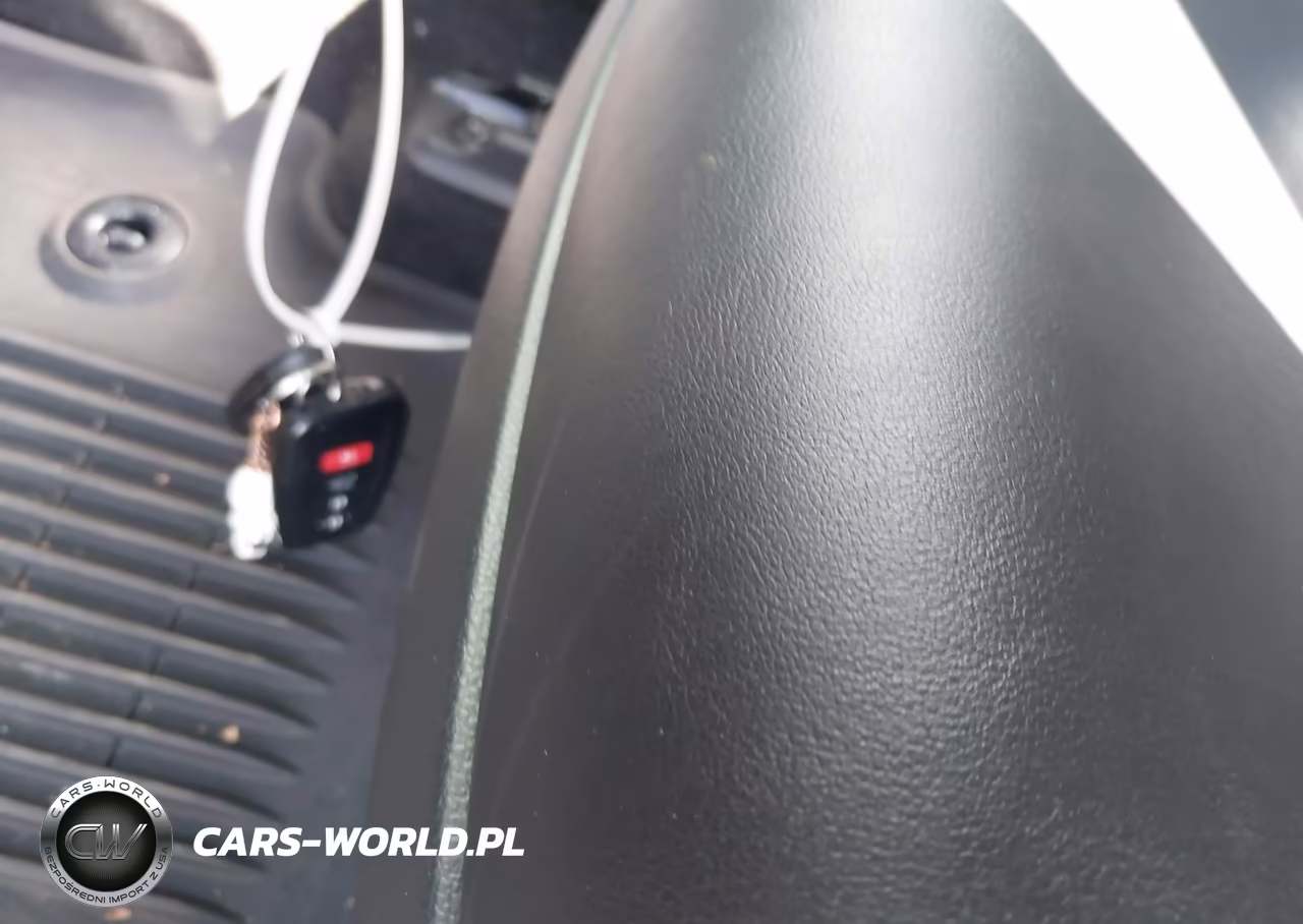 2021 Toyota Rav4 Xle Premium VIN:JTMA1RFV8MD070773 - 11