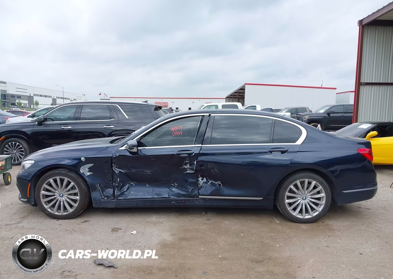 2016 BMW 740I VIN:WBA7E2C56GG546822 - 13