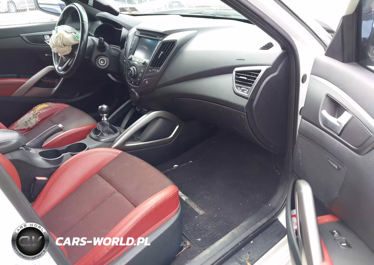 2016 Hyundai Veloster Turbo R-Spec VIN:KMHTC6AE6GU295296 - 5