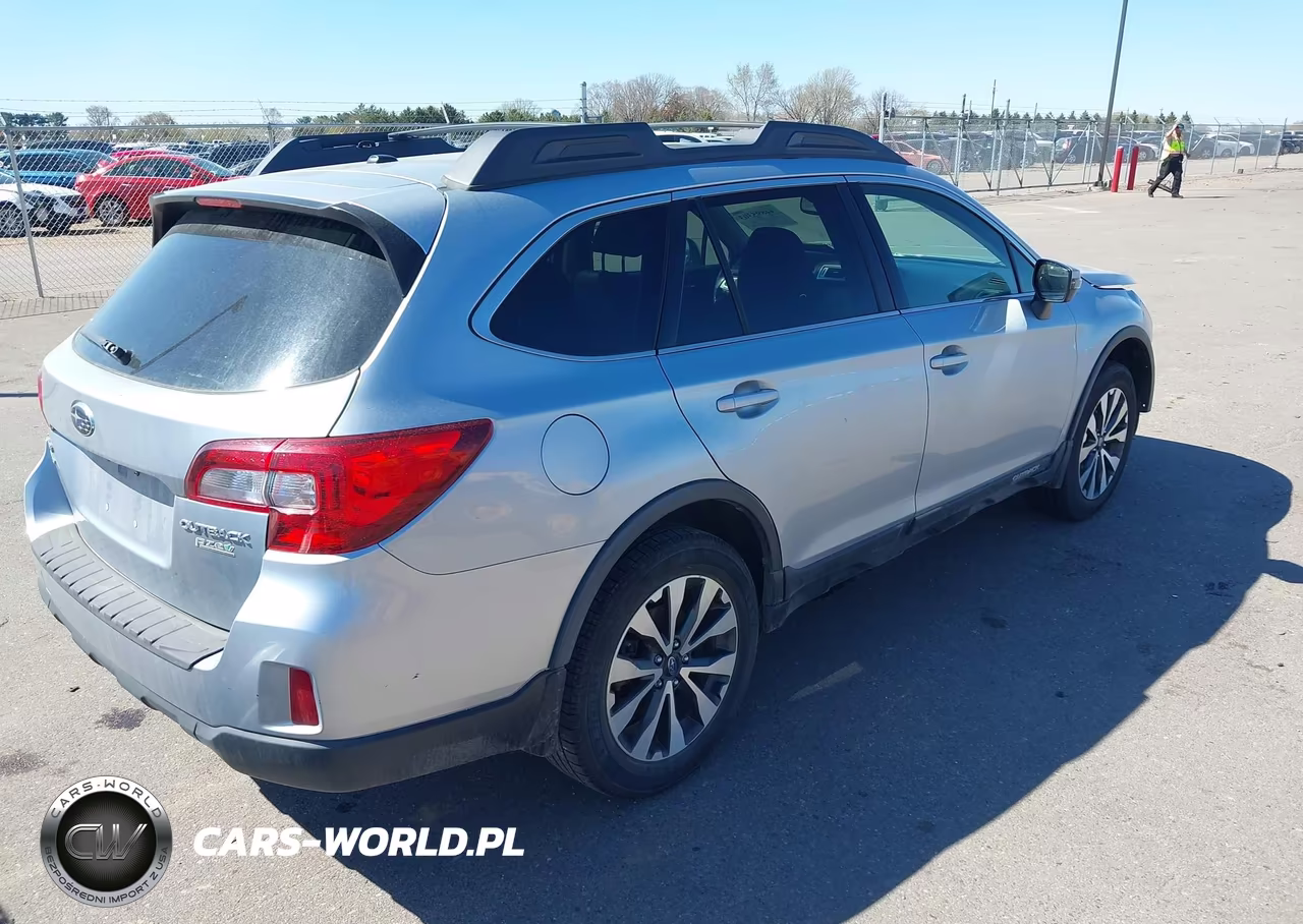 2015 Subaru Outback 2.5I Limited VIN:4S4BSALC4F3250035 - 4