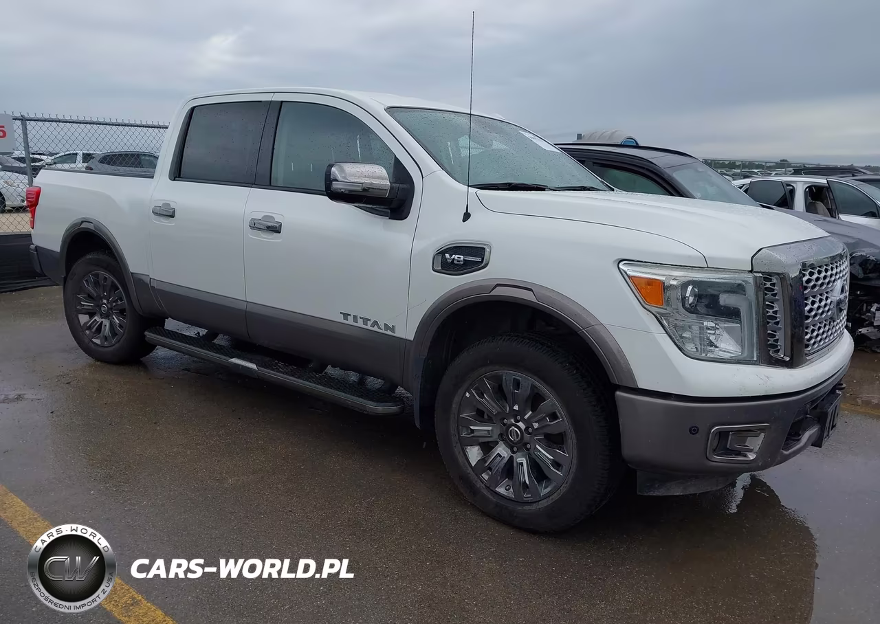 2017 Nissan Titan Platinum Reserve