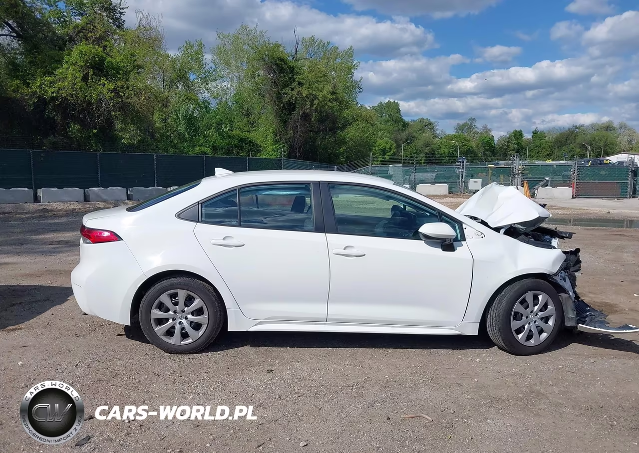 2024 Toyota Corolla Le VIN:5YFB4MDE8RP116012 - 13