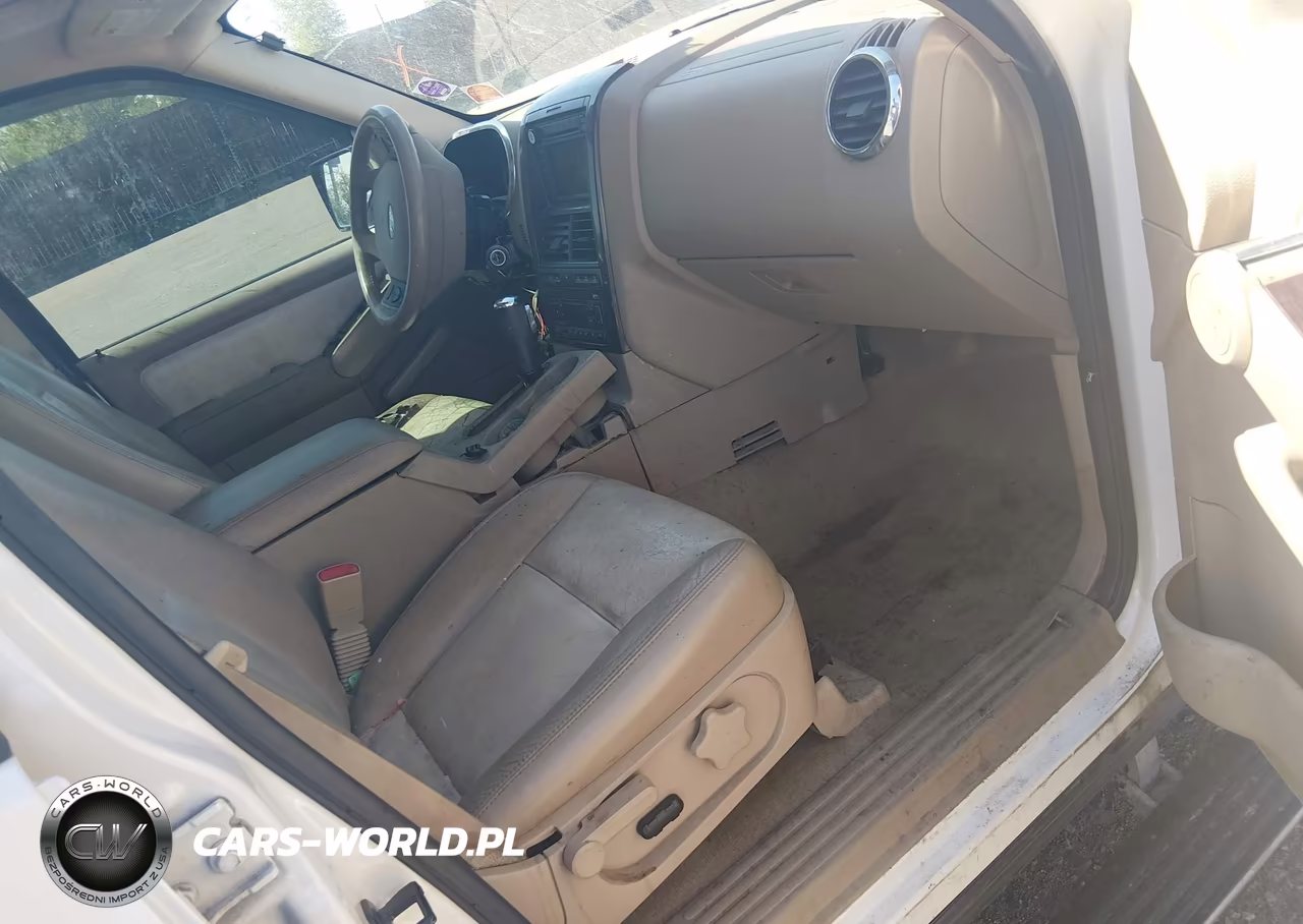 2007 Ford Explorer Limited VIN:1FMEU758X7UB64601 - 5