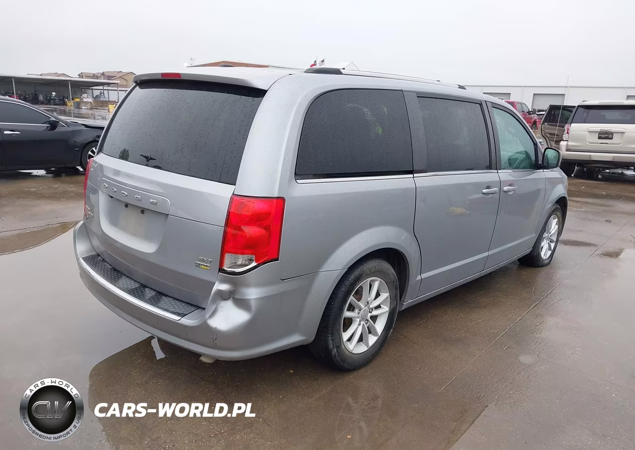 2019 Dodge Grand Caravan Sxt VIN:2C4RDGCG0KR800495 - 4
