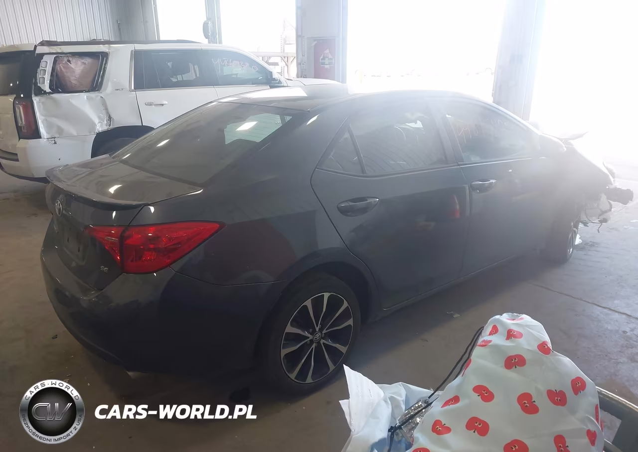 2017 Toyota Corolla Se VIN:2T1BURHE1HC832997 - 4