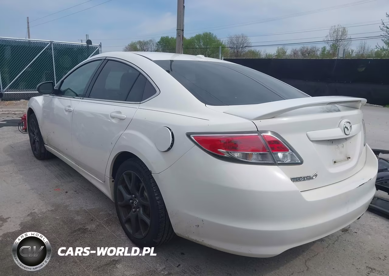 2009 Mazda Mazda6 VIN:1YVHP82A195M26244 - 3