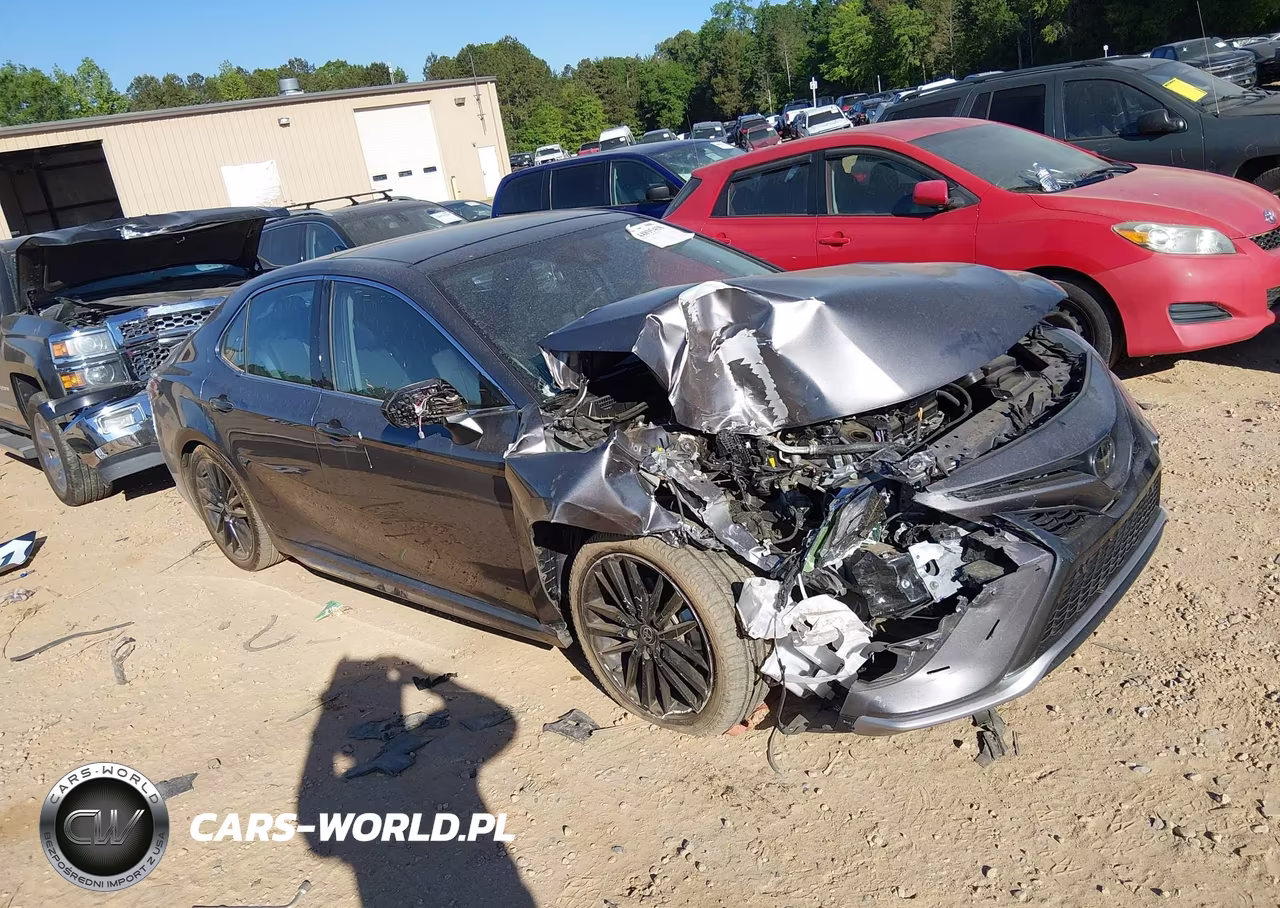 2024 Toyota Camry Xse V6 – zdjęcie 1 z 17