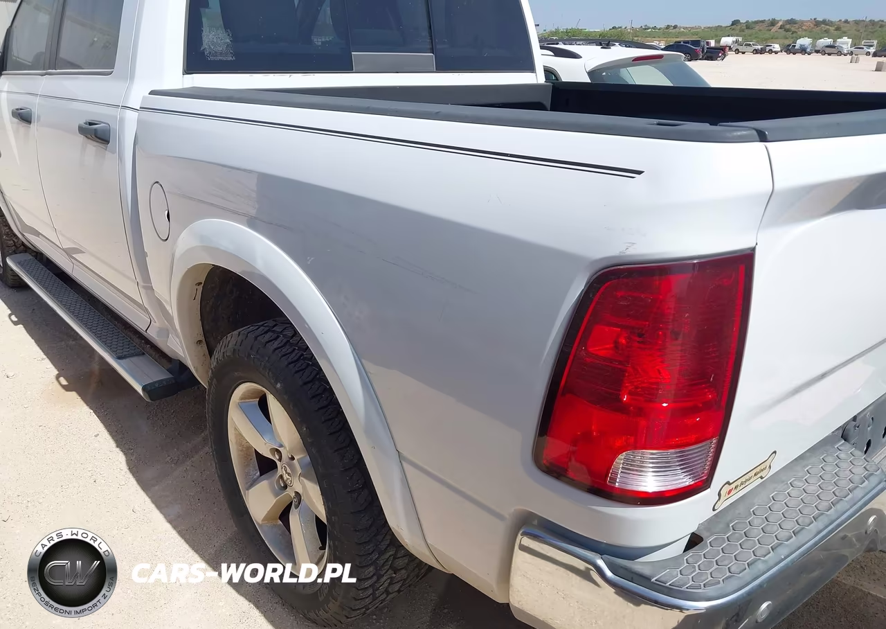 2015 Ram 1500 Outdoorsman VIN:1C6RR6LT4FS639704 - 13