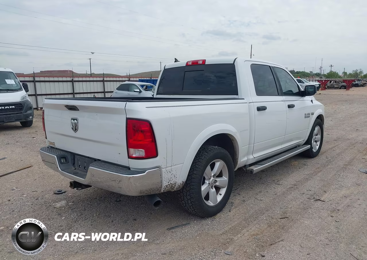 2015 Ram 1500 Outdoorsman VIN:1C6RR6LT4FS639704 - 4