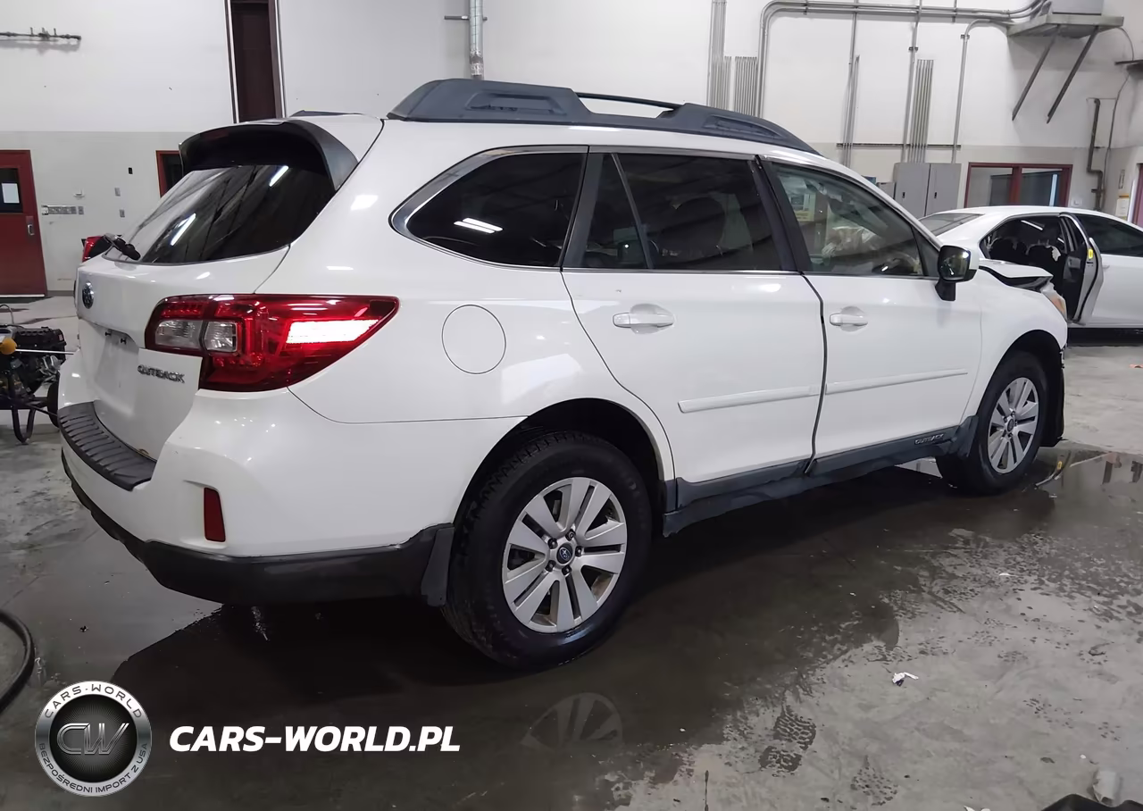 2015 Subaru Outback 2.5I Premium VIN:4S4BSACC9F3206936 - 4