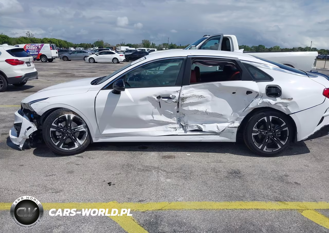 2023 Kia K5 Gt-Line VIN:5XXG64J20PG213995 - 14