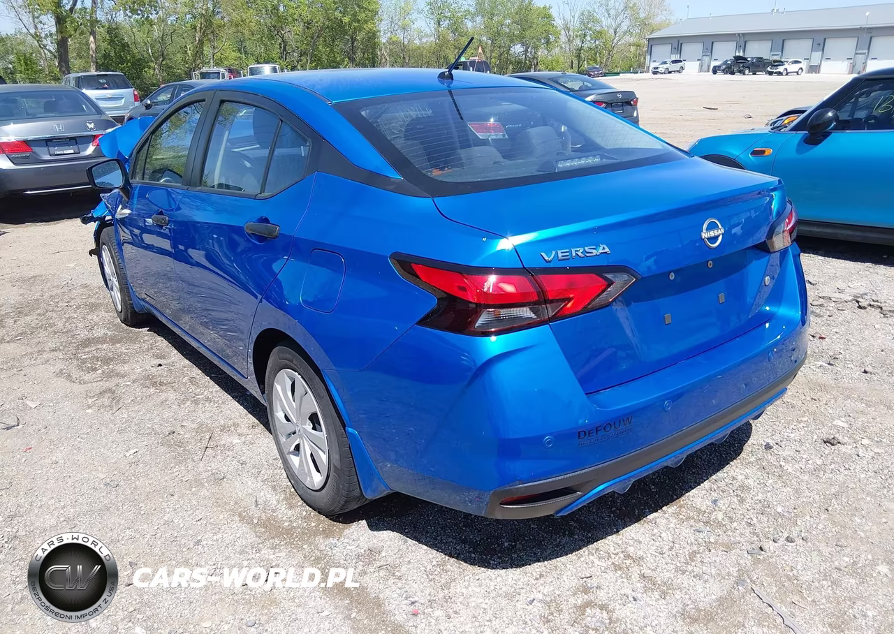 2024 Nissan Versa 1.6 S VIN:3N1CN8DV4RL815596 - 3