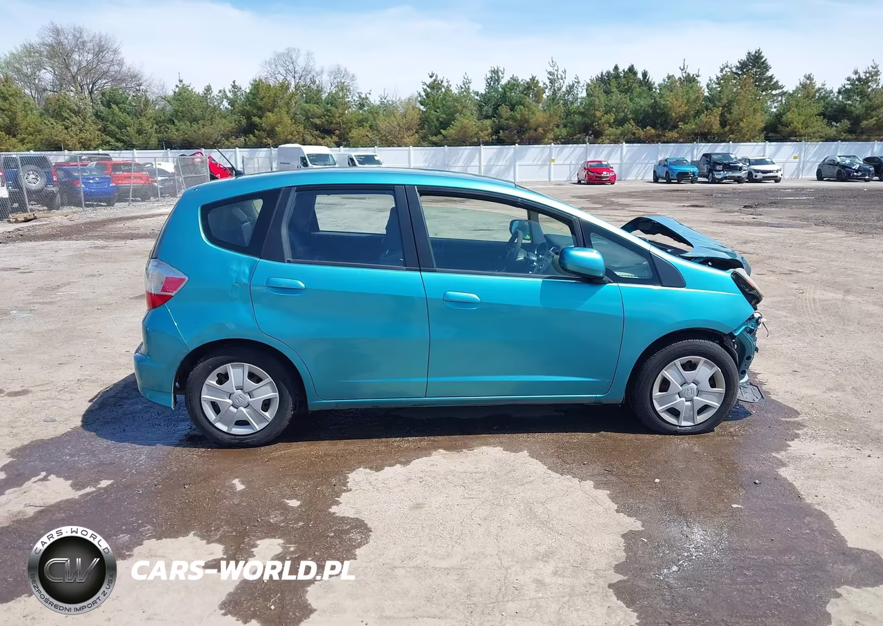 2012 Honda Fit VIN:JHMGE8H31CC010065 - 14