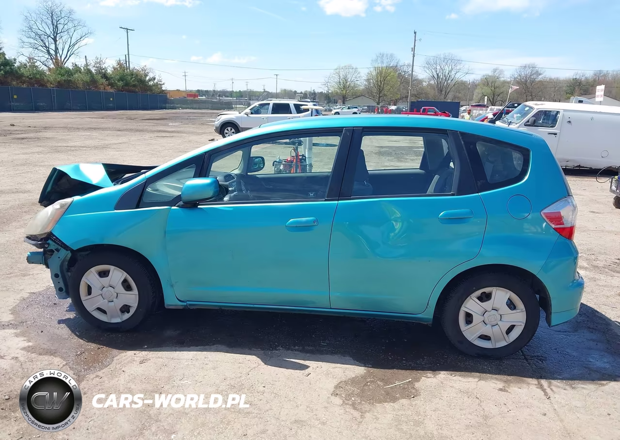 2012 Honda Fit VIN:JHMGE8H31CC010065 - 15