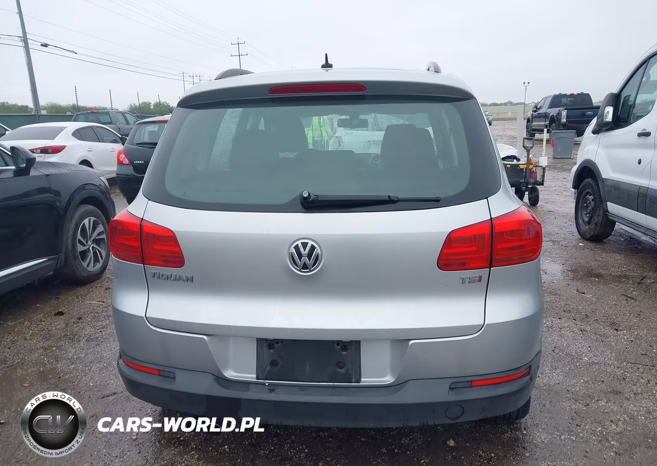 2016 Volkswagen Tiguan S VIN:WVGAV7AX5GW606715 - 16