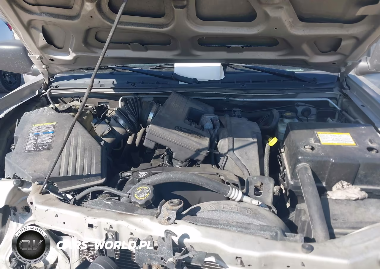 2005 Chevrolet Colorado Ls VIN:1GCDT136758180827 - 10