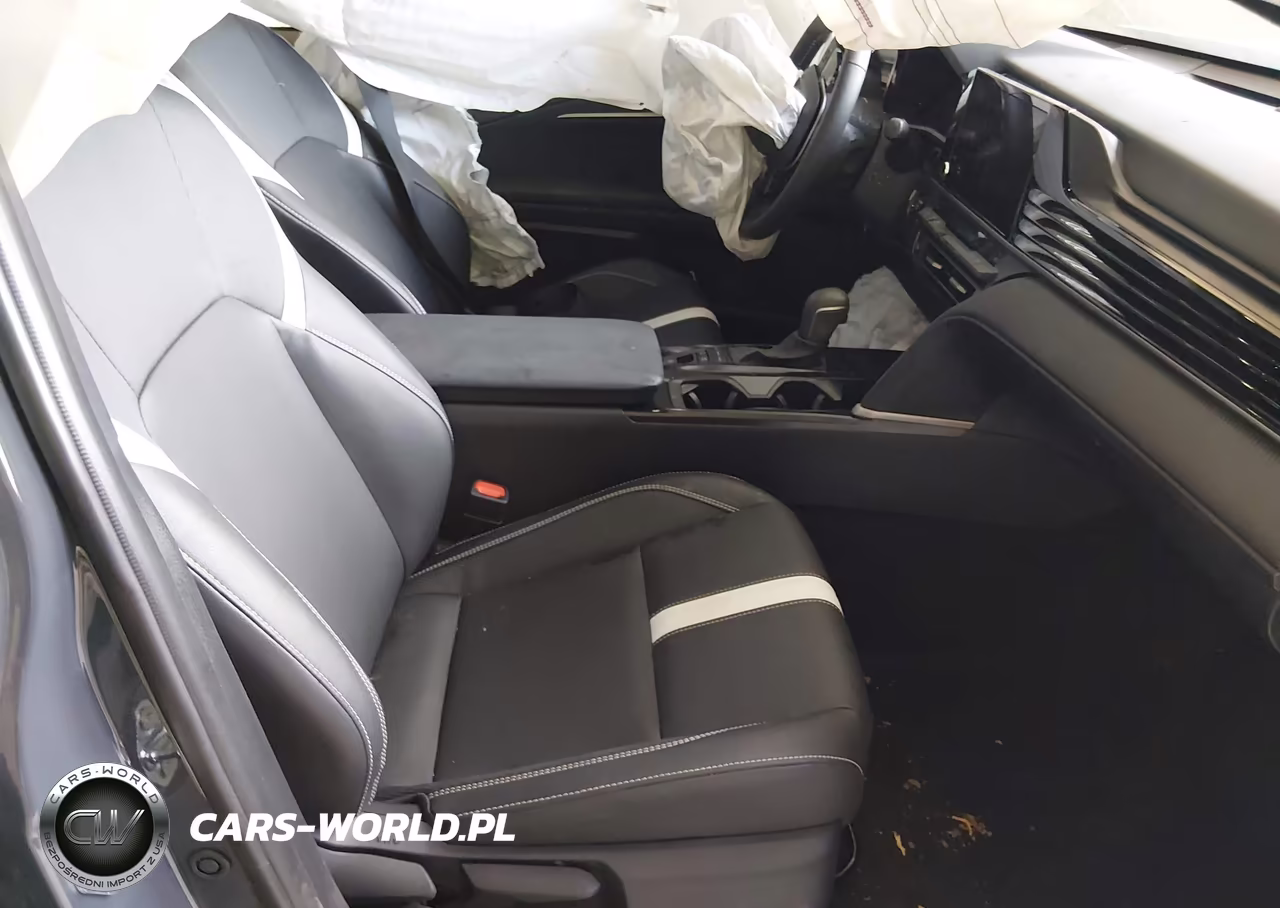 2025 Toyota Camry Se VIN:4T1DAACK3SU613738 - 5